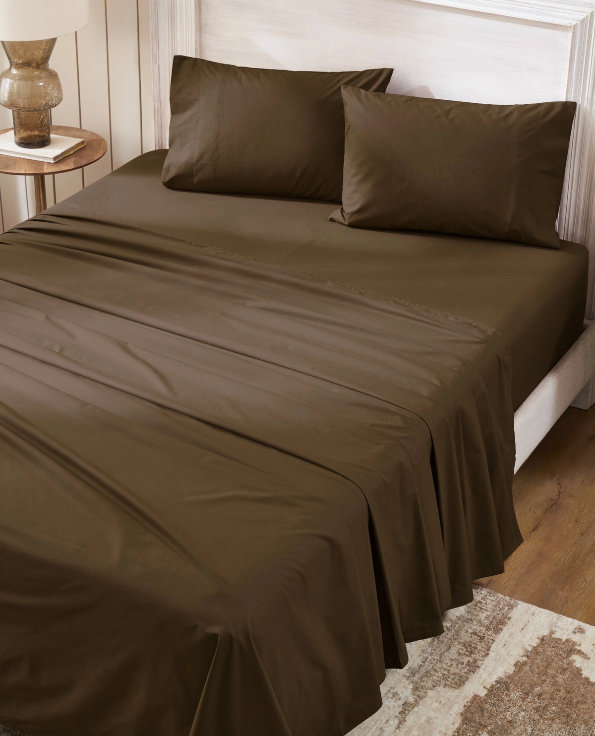 Baked Clay 400TC percale fitted sheet set with standard pillowcases, top view on a made bed