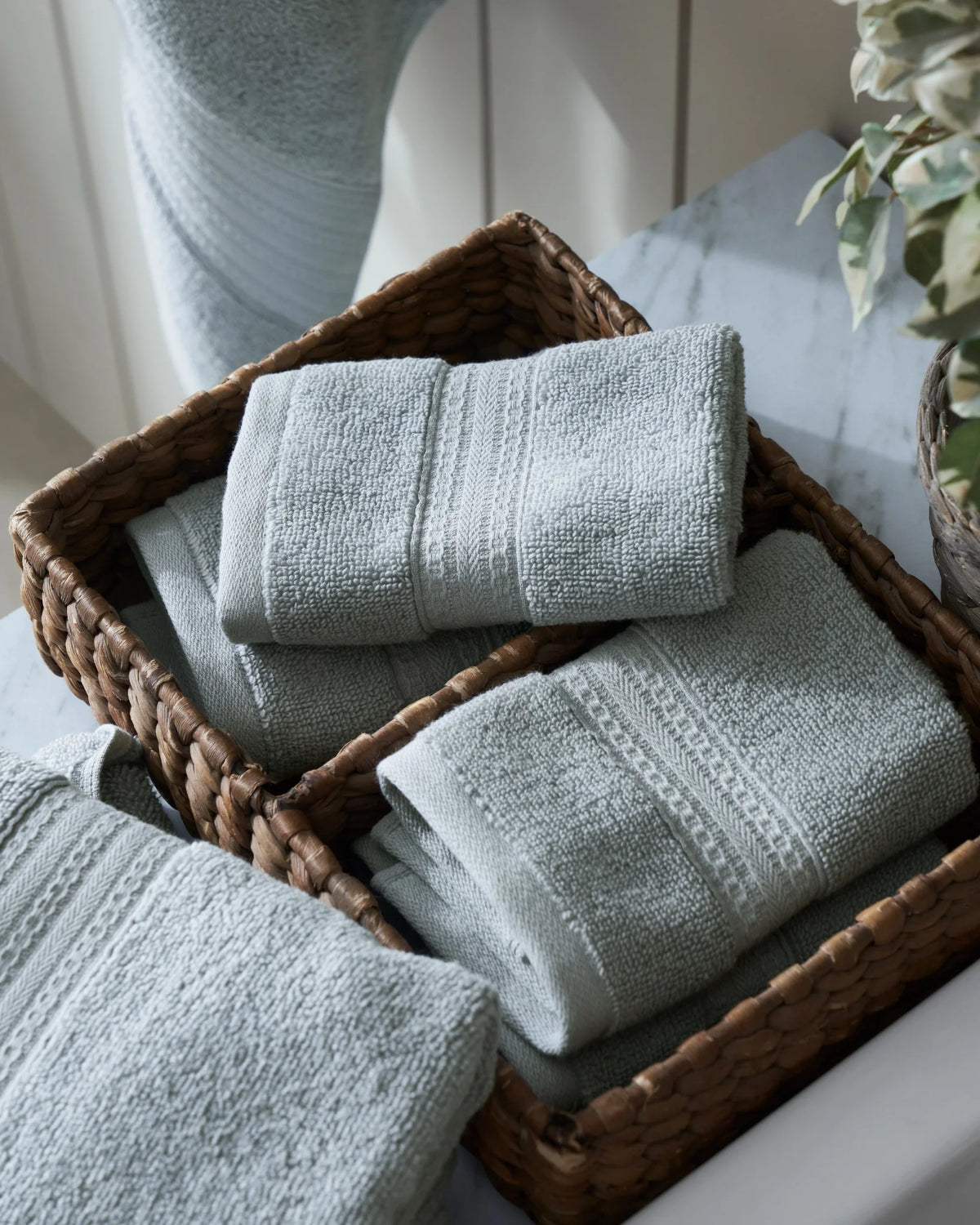 Cool Grey 500GSM zero twist 100% cotton face towel