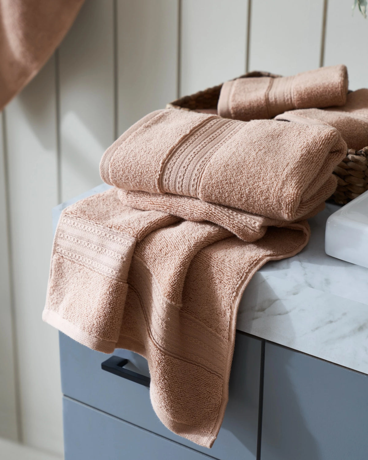 Sandalwood 500GSM zero twist 100% cotton hand towel