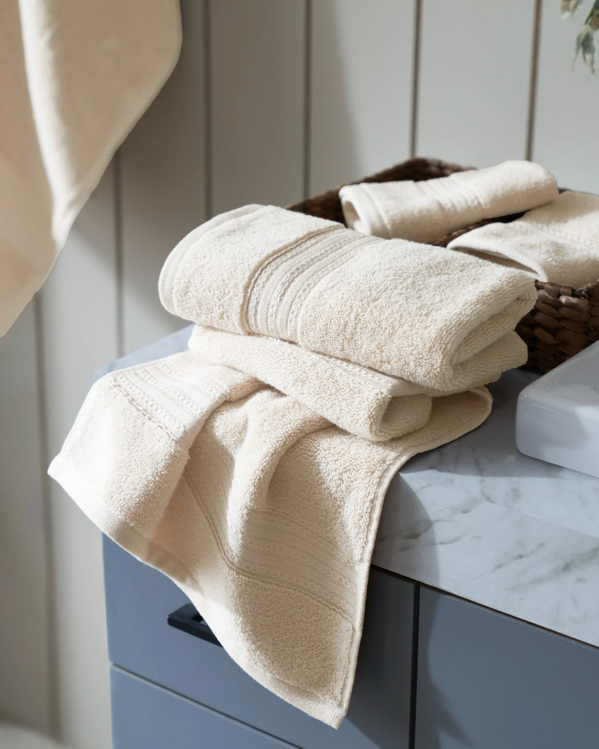 Soft Almond 500GSM zero twist 100% cotton hand towel