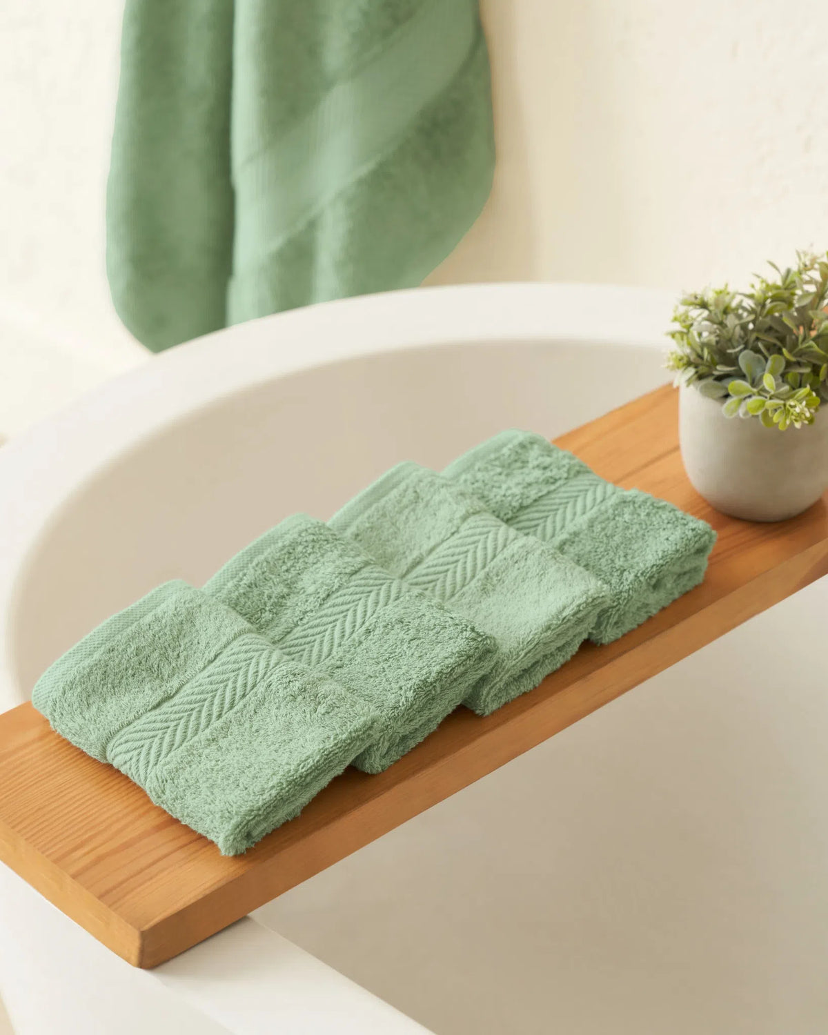 Soft Sage 600GSM zero twist cotton-bamboo face towel