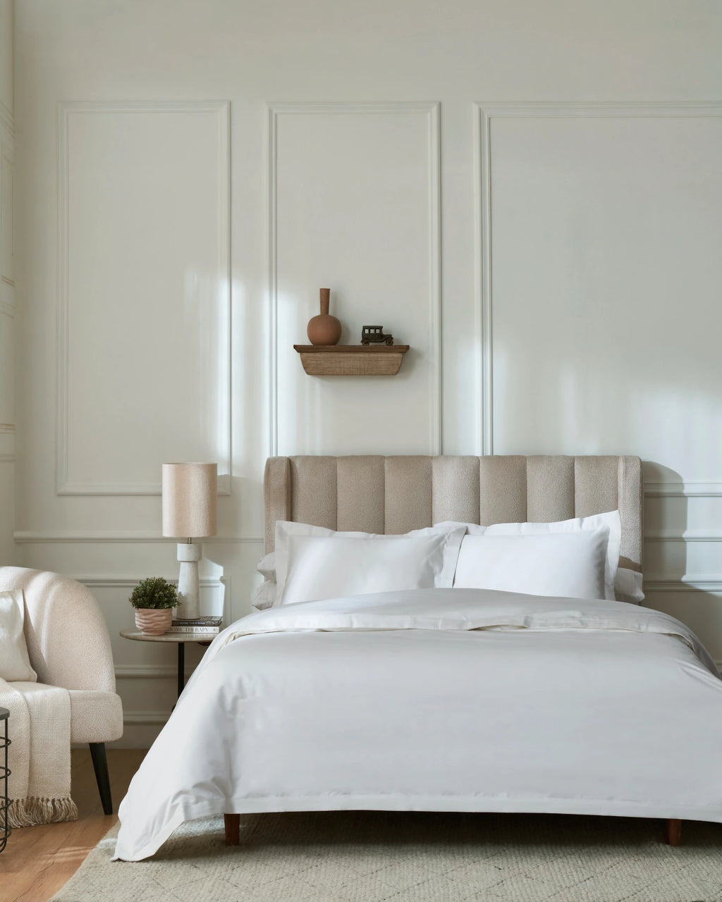Tofu 1000TC sateen duvet cover with flange, front view on a made bed