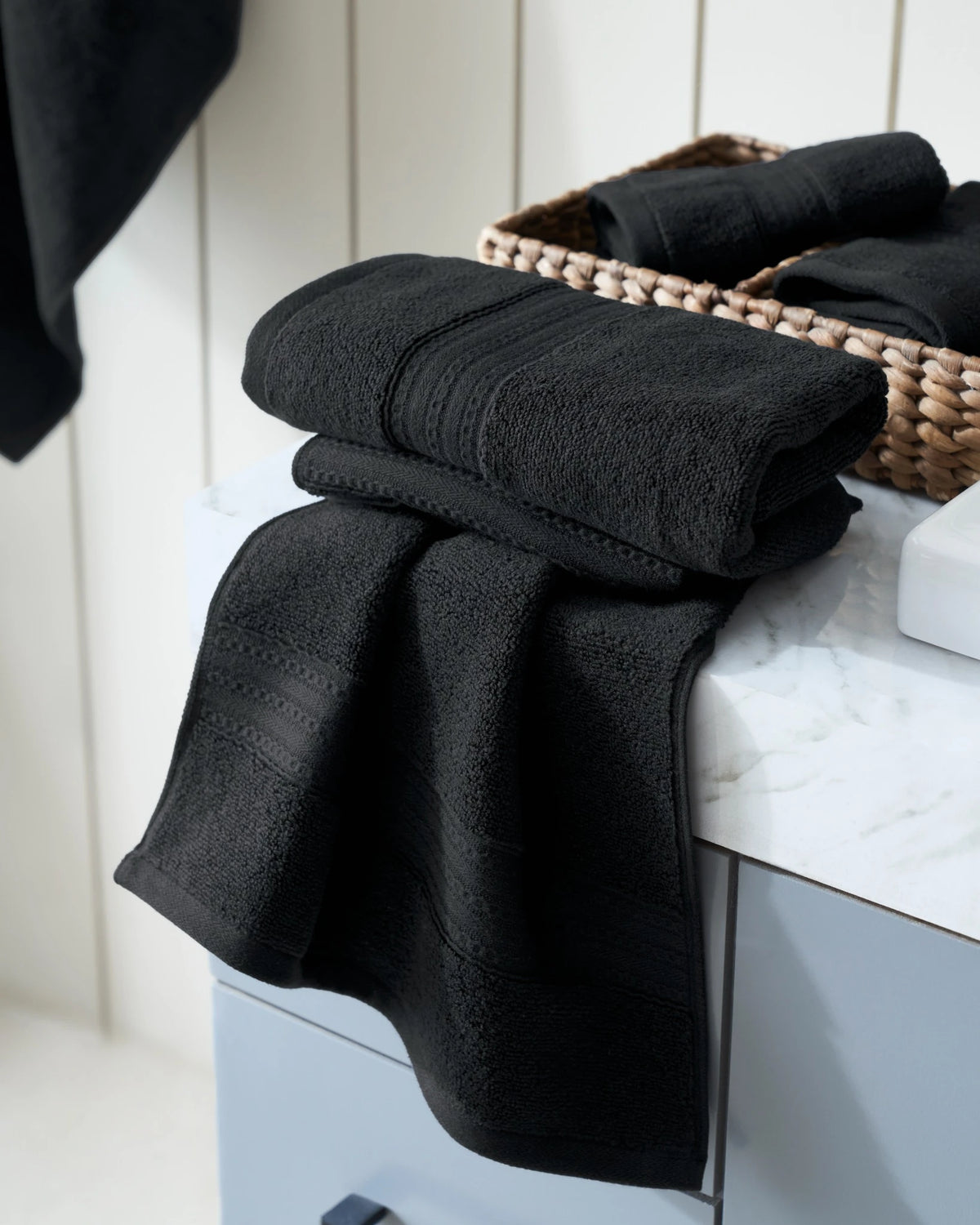 Z Black 500GSM zero twist 100% cotton hand towel
